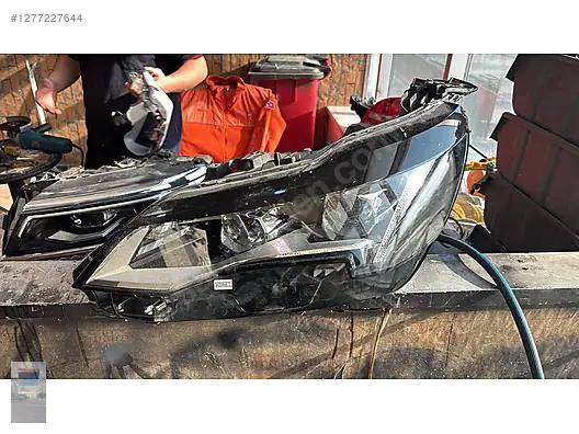 Peugeot 3008 Mercekli LED Sol Far 9836230680