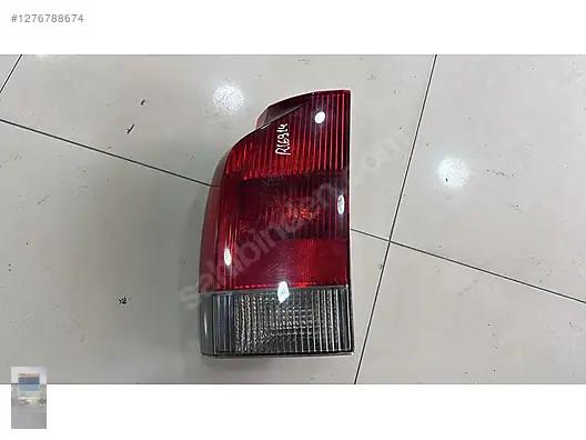 Volvo V70 XC70 2001-2004 Sol Arka Stop 9154497
